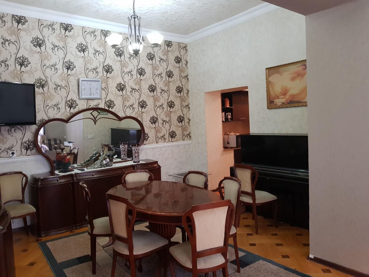 באטומי Apartments Cira מראה חיצוני תמונה