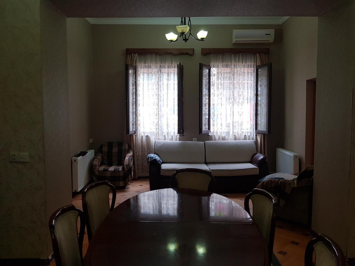 באטומי Apartments Cira מראה חיצוני תמונה