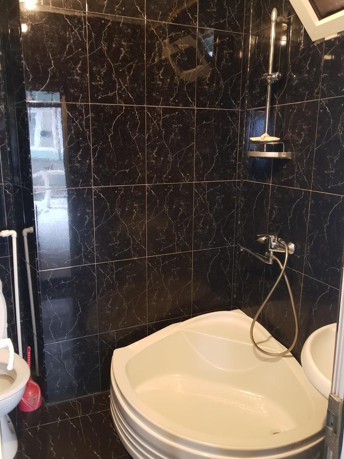 באטומי Apartments Cira מראה חיצוני תמונה